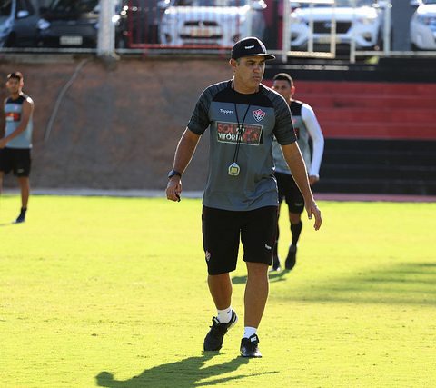 Imagem do post Com time reserva, Vitória recebe o Jacuipense pelo Baianão