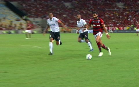 Imagem do post Thiago Santos ganha nova chance no Flamengo