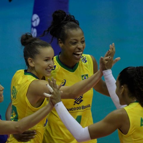 Imagem do post Vôlei feminino: Brasil encerra primeira semana com vitória sobre a Rússia