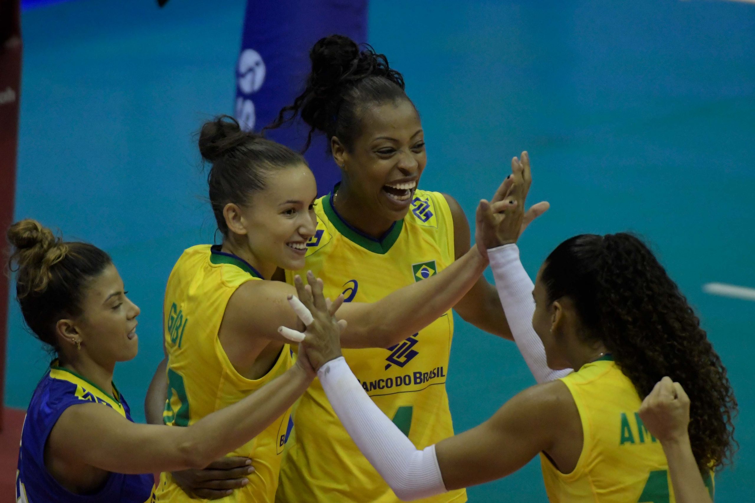 Vôlei feminino: Brasil encerra primeira semana com vitória sobre a Rússia