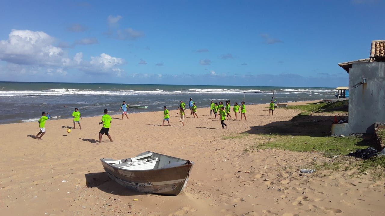 Projeto beneficia 600 crianças e adolescentes no Litoral Norte