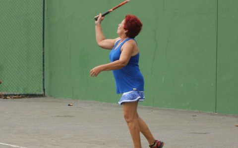 Imagem do post Favoritos avançam no 1º dia na Copa Atakadão Atakarejo – Torneio Mundial Seniors