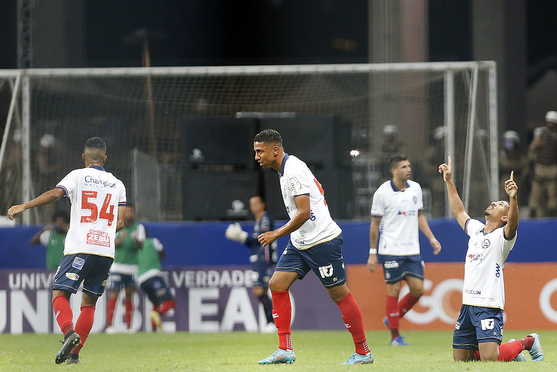 Em confronto direto, Bahia e Sport duelam pela vice-liderança da Série B