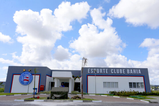 Bahia e Vitória renovam patrocínio com Acelen