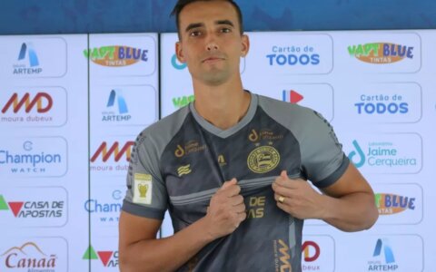 Imagem do post Sem estrear, César se despede do Bahia para jogar no Boa Vista de Portugal