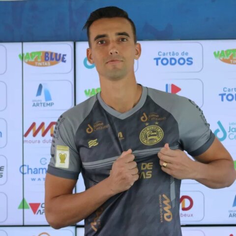 Imagem do post Sem estrear, César se despede do Bahia para jogar no Boa Vista de Portugal