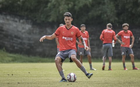 Imagem do post Matheus Moraes é emprestado ao Yokohama FC, do Japão