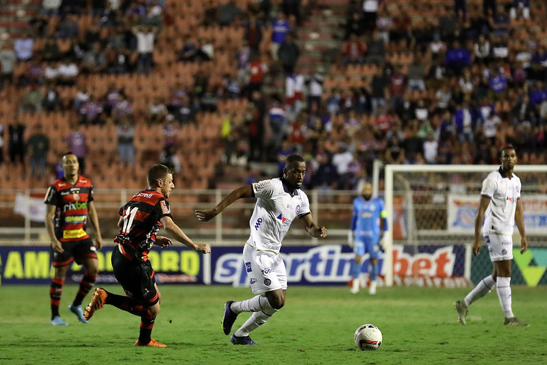 Adversário do Bahia nesta sexta (12) tem a segunda melhor campanha do returno da Série B