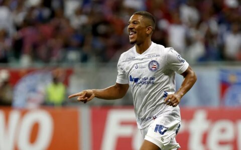 Imagem do post Corinthians tem oferta do futebol russo por Davó; Bahia pode igualar oferta￼