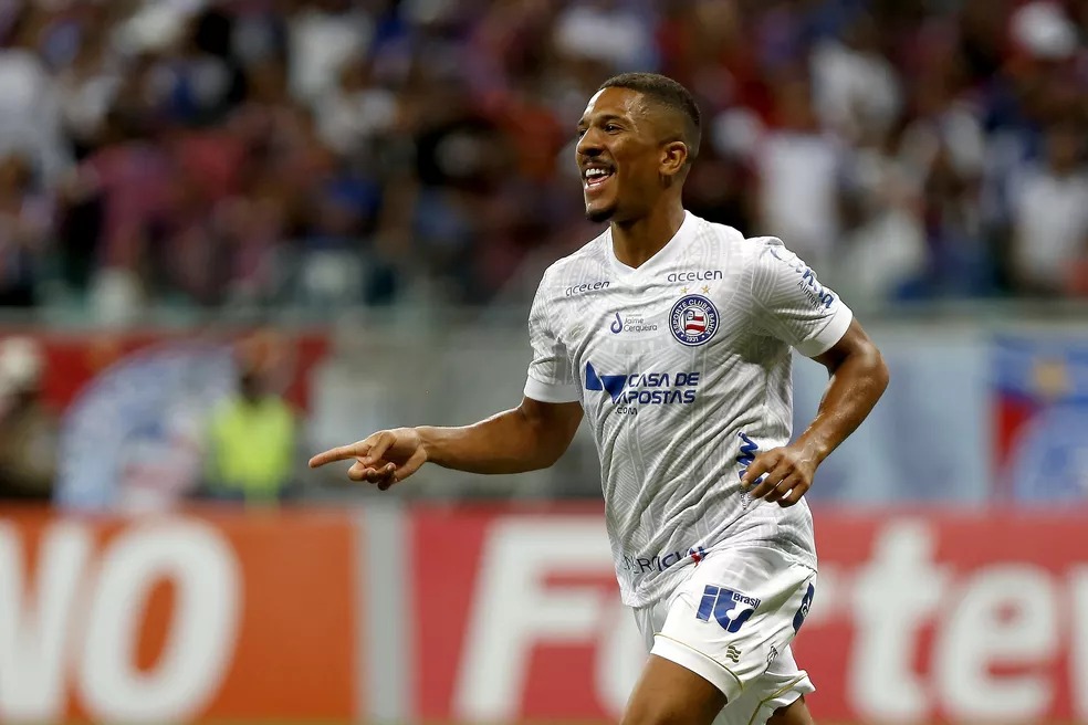 Corinthians tem oferta do futebol russo por Davó; Bahia pode igualar oferta￼