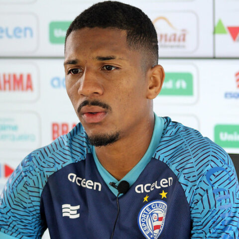 Imagem do post Matheus Davó treina e deve retornar contra o Brusque