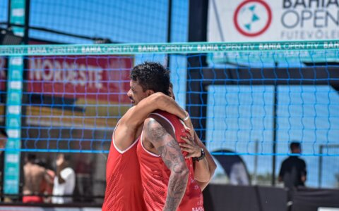 Imagem do post Com grandes atletas do futebol brasileiro, Bahia Open de Futevôlei realiza 3ª edição