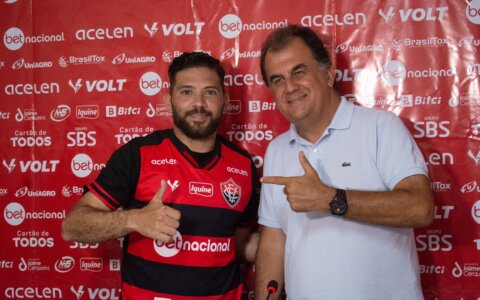 Imagem do post Diego Torres é oficialmente apresentado pelo presidente Fábio Mota