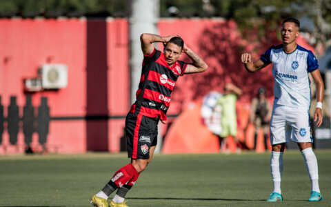 Imagem do post <strong>Vitória leva goleada do Itabuna no Barradão</strong>