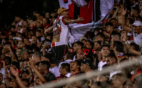 Imagem do post Ingressos à venda para Vitória e Jacobinense