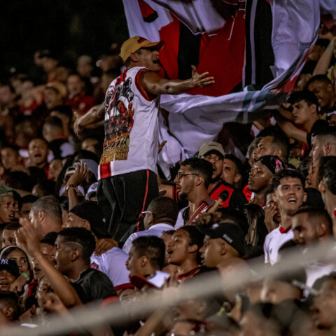 Imagem do post Ingressos à venda para Vitória e Jacobinense