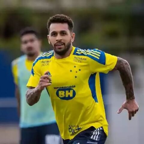 Imagem do post Wellington Nem treina no Vitória e clube avalia contratação
