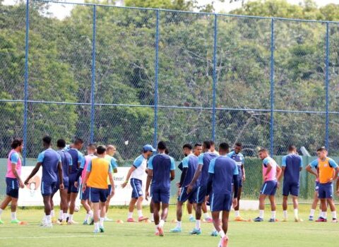 Imagem do post Esquadrão faz último treino antes de jogo com o Bacelona