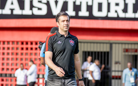 Imagem do post João Burse reclama de recuo do time contra o Bahia de Feira