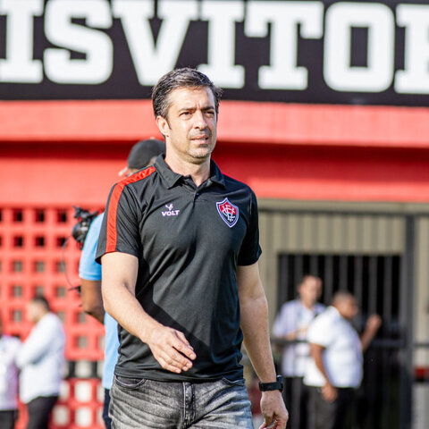 Imagem do post João Burse reclama de recuo do time contra o Bahia de Feira