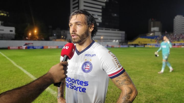 Goulart é decisivo e exalta recuperação do grupo