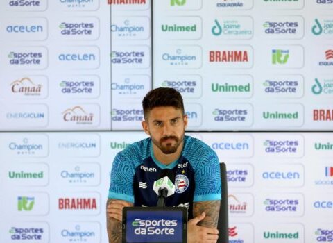Imagem do post Atacante concede entrevista e fala sobre derrota fora de casa