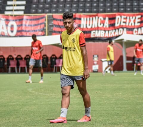 Imagem do post Reformulação no Vitória: Alisson Santos será emprestado ao Náutico