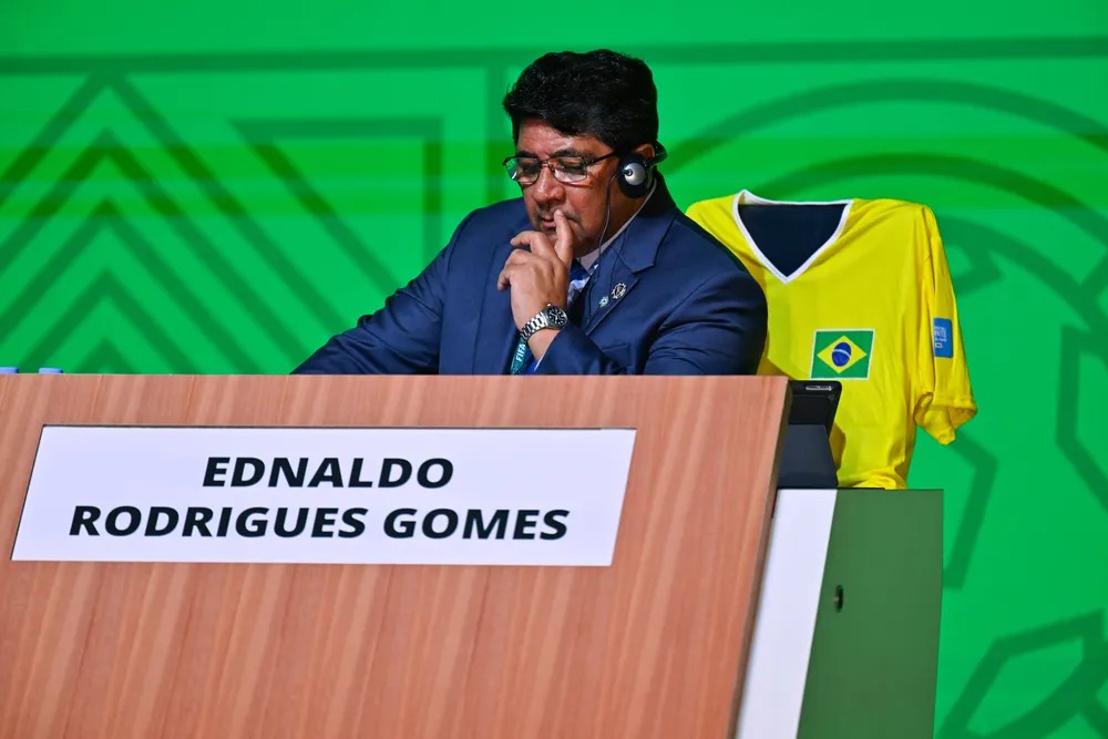 Presidente da CBF, Ednaldo Rodrigues assume cadeira no Conselho da Fifa