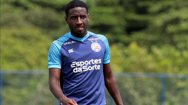 Ryan renova contrato com o Tricolor