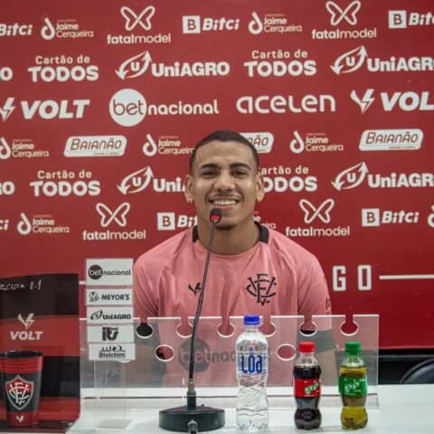 Imagem do post “Jogar fora de casa é muito difícil”, diz Zé Hugo sobre sequência do Vitória na Série B