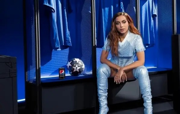 Anitta vai se apresentar em show de abertura da final da Liga dos Campeões