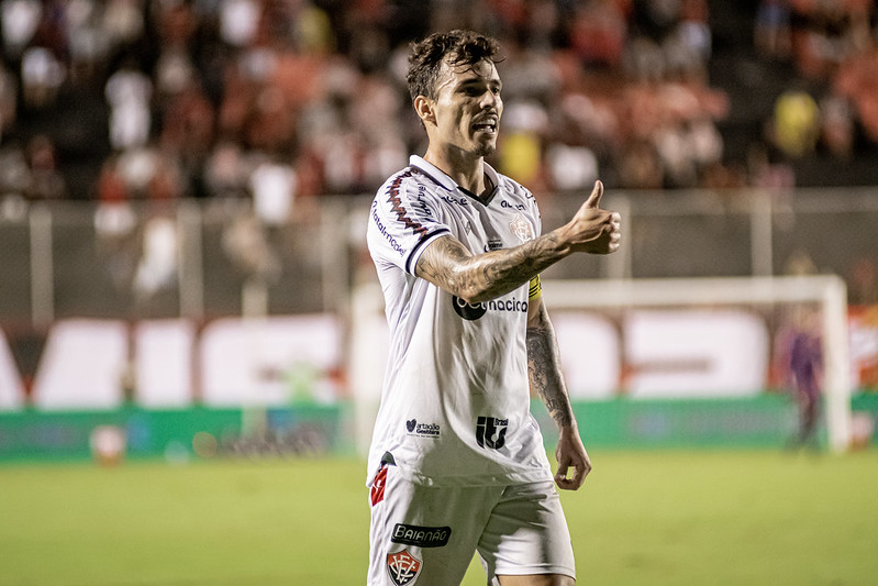 Vitória terá seis desfalques para encarar o Tombense pela Série B