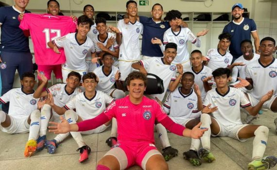 Sub-15 e sub-17 voltam a vencer pelo estadual