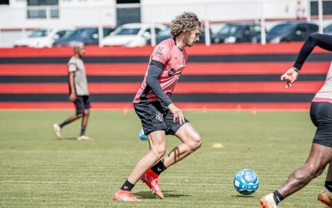 Imagem do post COM A PRESENÇA DA IMPRENSA, VITÓRIA INICIA PEPARAÇÃO PARA JOGAR CONTRA O VILA NOVA