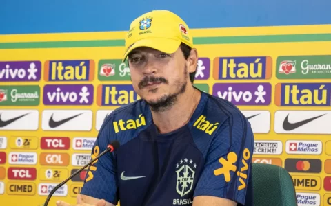Imagem do post Eliminatórias: Diniz diz esperar dificuldades diante da Colômbia
