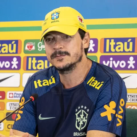 Imagem do post Eliminatórias: Diniz diz esperar dificuldades diante da Colômbia