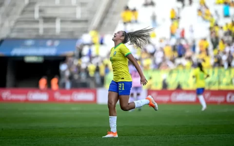 Imagem do post Amistoso: seleção feminina vira 2 vezes contra Japão e vence por 4 a 3