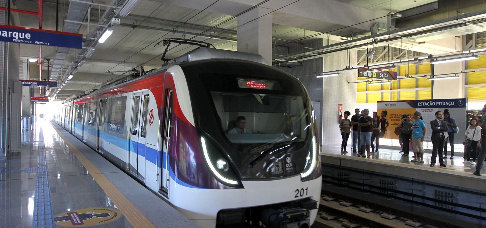 Metrô terá horário ampliado para atender torcedores que vão ao Ba-Vi