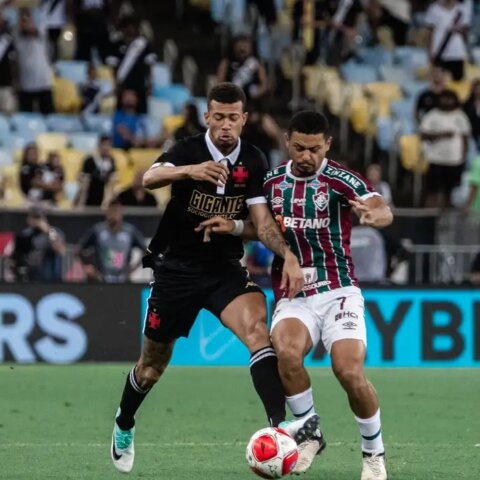 Imagem do post Fluminense e Vasco ficam no 0 a 0 em jogo com arbitragem confusa