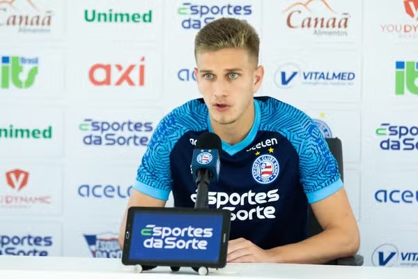 Jota exalta nova chance no Bahia e fala sobre partida na Copa do Nordeste