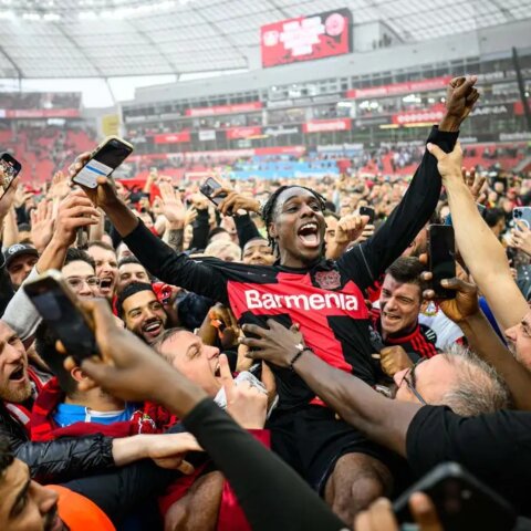 Imagem do post Bayer Leverkusen fatura título inédito do Campeonato Alemão