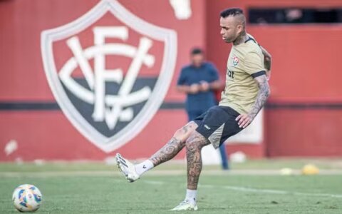 Imagem do post “Está jogando a carreira dele no lixo”, diz Caio Ribeiro após saída de Luan do Vitória