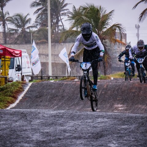 Delegação baiana de BMX viaja para Copa Brasil em Brasília com apoio da Sudesb