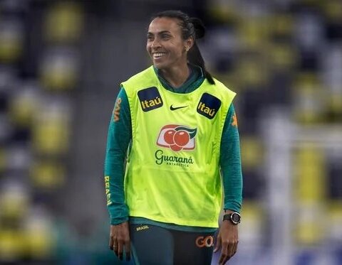 Imagem do post Marta prevê aposentadoria da Seleção Brasileira: ‘Meu último ano’