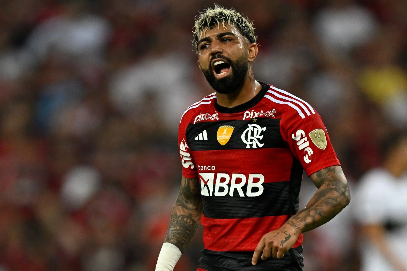 Gabigol consegue efeito suspensivo e está liberado para voltar a jogar pelo Flamengo