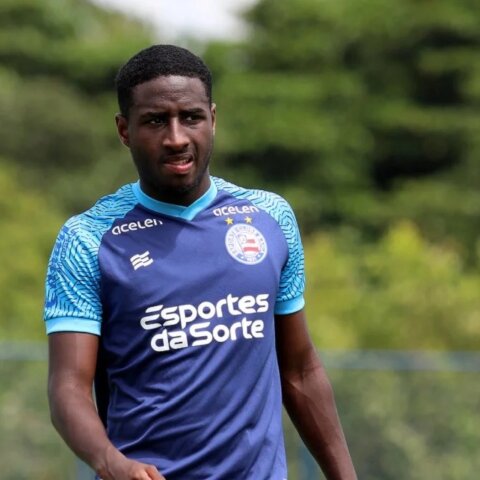 Imagem do post Ryan volta aos treinamentos e vira opção para domingo (2)