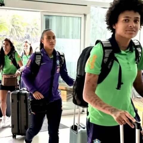 Imagem do post Seleção Feminina chega à Salvador para  amistoso contra a Jamaica