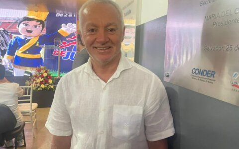 Imagem do post “Precisa ter o pé no chão”, diz Bobô ao avaliar bom momento do Bahia no Brasileirão