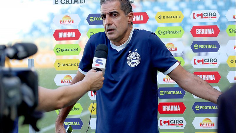 Último duelo entre Bahia e Vasco teve treinador pedindo demissão após empate