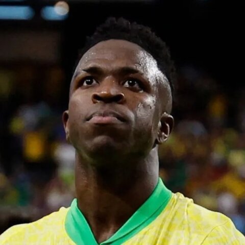 Imagem do post Vini Jr pede desculpa por cartões na Copa América e mira “Seleção no lugar que merece”